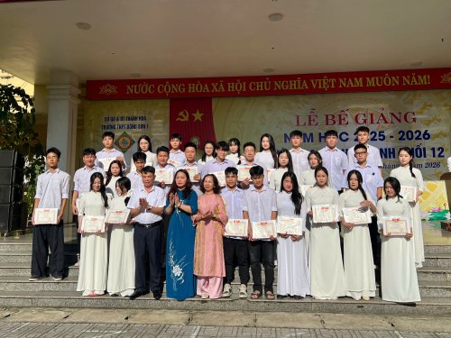 z7865773117002_a8297b4409e279ae36905a7c11495c9e.jpg