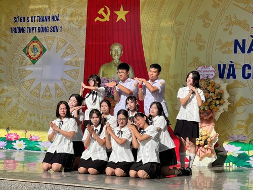 z7865773124792_28daf568a5d36c3c3fdb6cd0a43e90c4.jpg